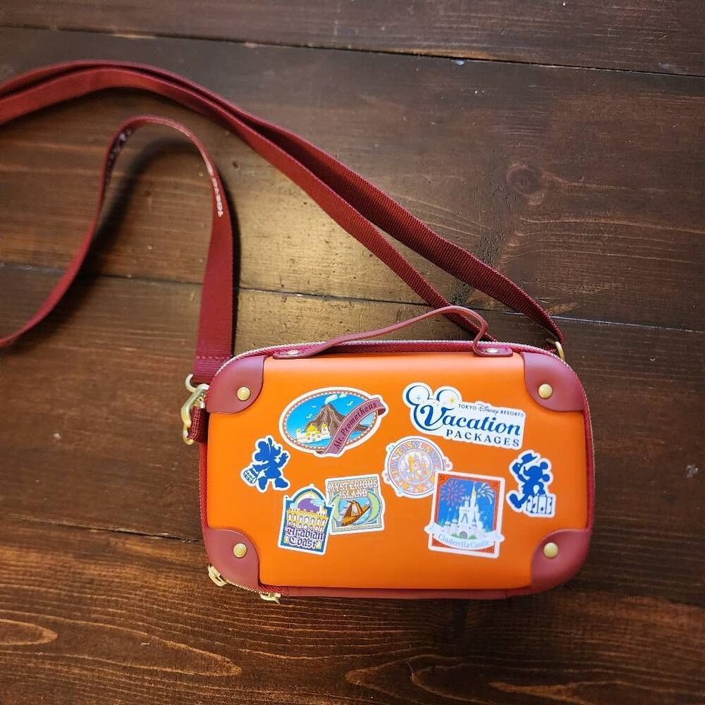 Tokyo Disney Resort Vacation Packages Crossbody Shoulder Bag Gift NWOT
